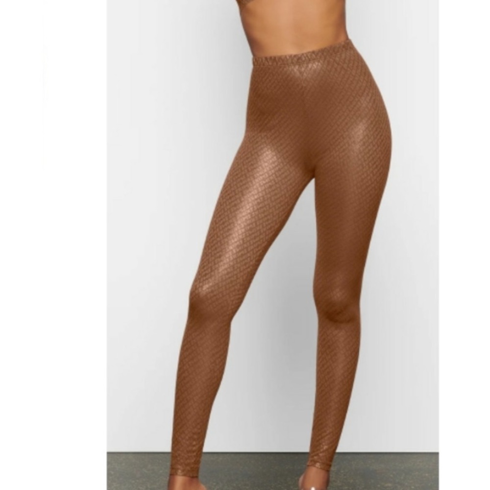SKIMS Signature Logo Foil Print Mesh Stretch Full Length Leggings Size S NWT!